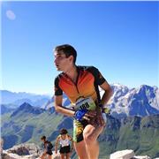 Estudiante de universidad capaz de dar clases a gente de ciencias de la salud hasta nivel de selectividad.